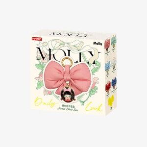MOLLY Daily Look Series-Sachet Single Blind Box Pop Mart